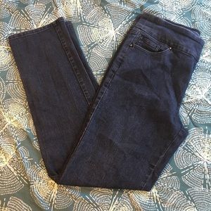 Denim & Co Pull-on skinny jeans EUC